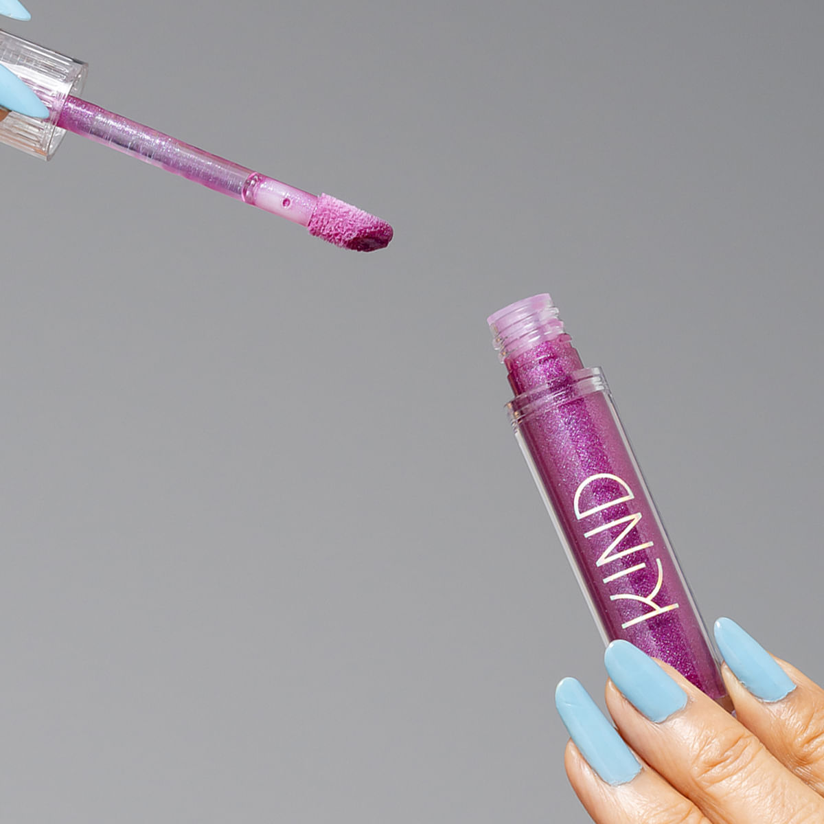 Encontraproduto.com.br - Gloss Labial com Cor 4,5g - Poderoso